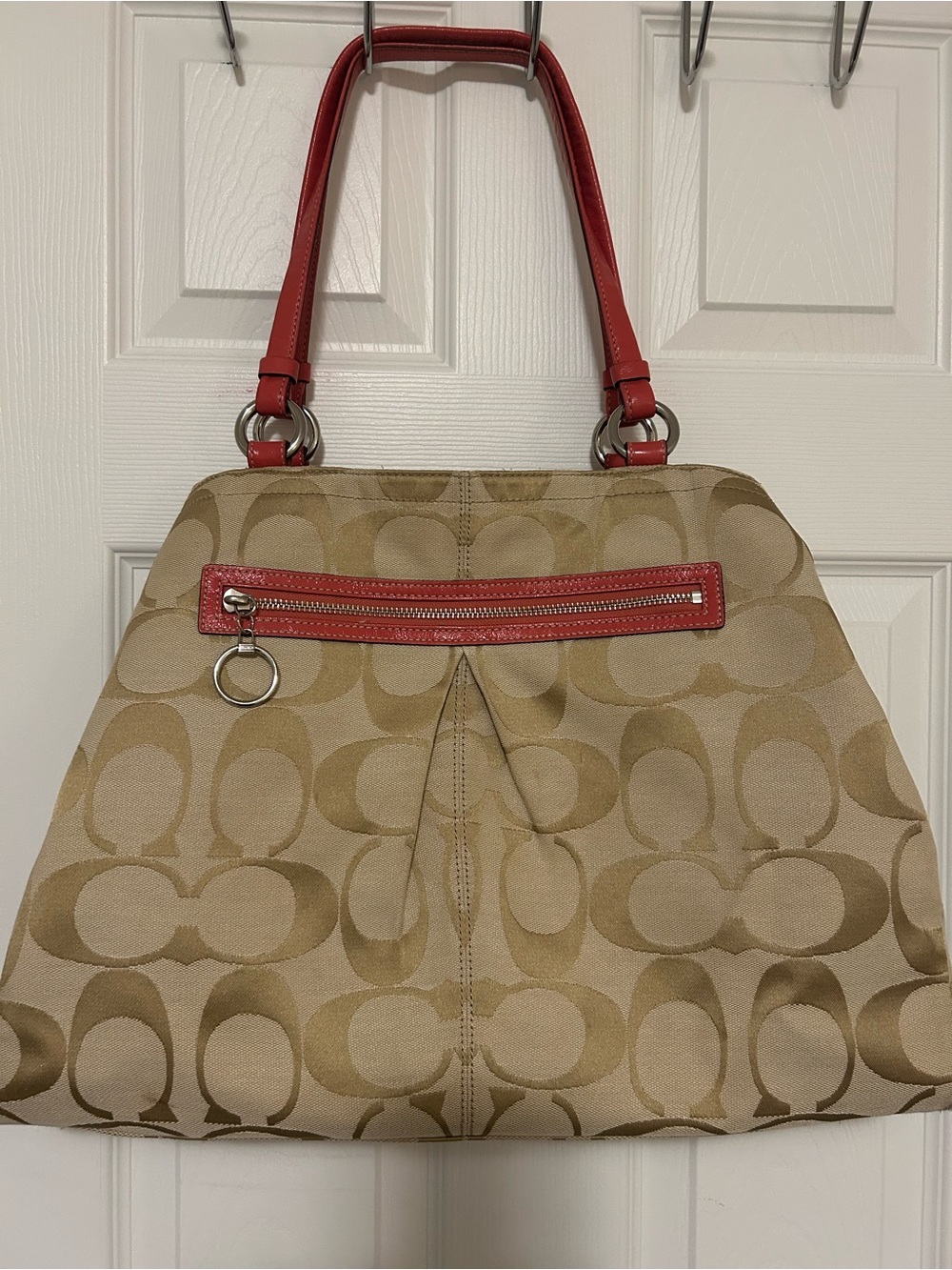 2009 Coach Signature Tote Bag